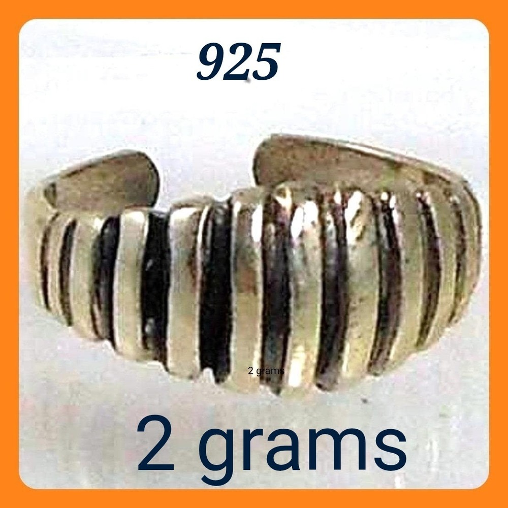Handcrafted Ribbed Dome Toe Ring Sterling Silver Vintage Design Thailand 2g NOS